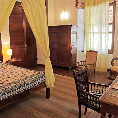Neemrana'S - Bungalow On The Beach Tharangambadi Exterior photo