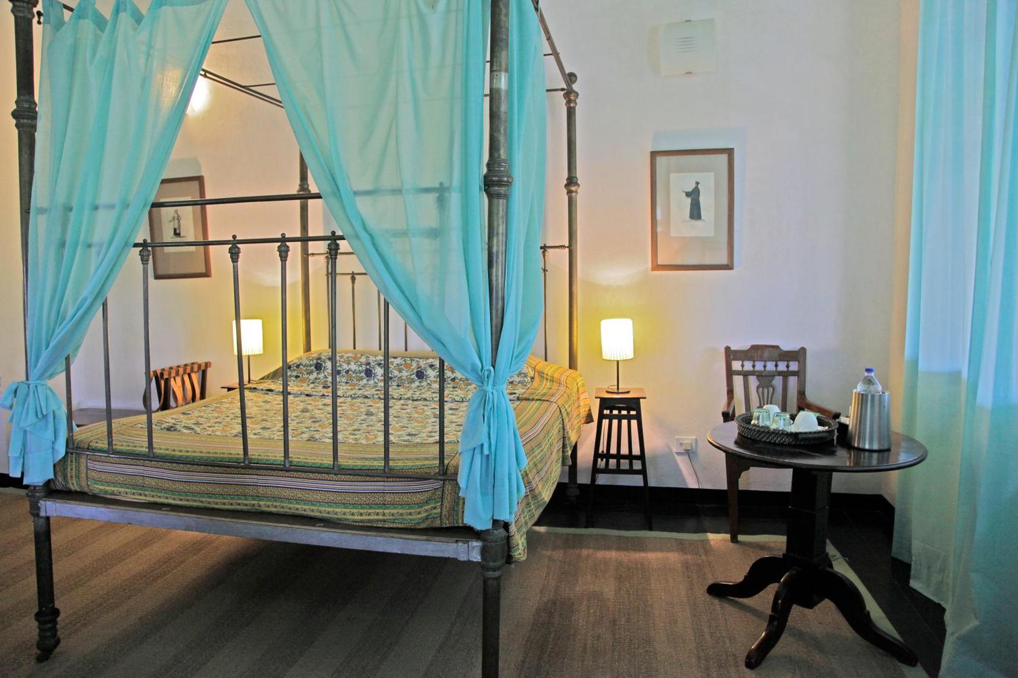 Neemrana'S - Bungalow On The Beach Tharangambadi Exterior photo